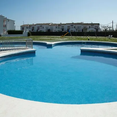Casa Fluvia Mit Gemeinschaftspool By Interhome *
